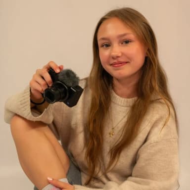 Emma Caroline